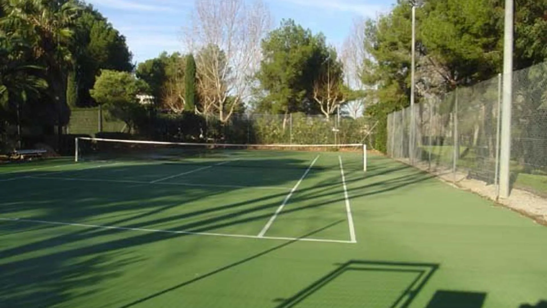 T3 Avec Wi-Fi, Parking, Piscine Et Tennis A 150M De La Plage - Fr-1-316-340 Сис-Фур-Ле-Пляж 0*,  Франция